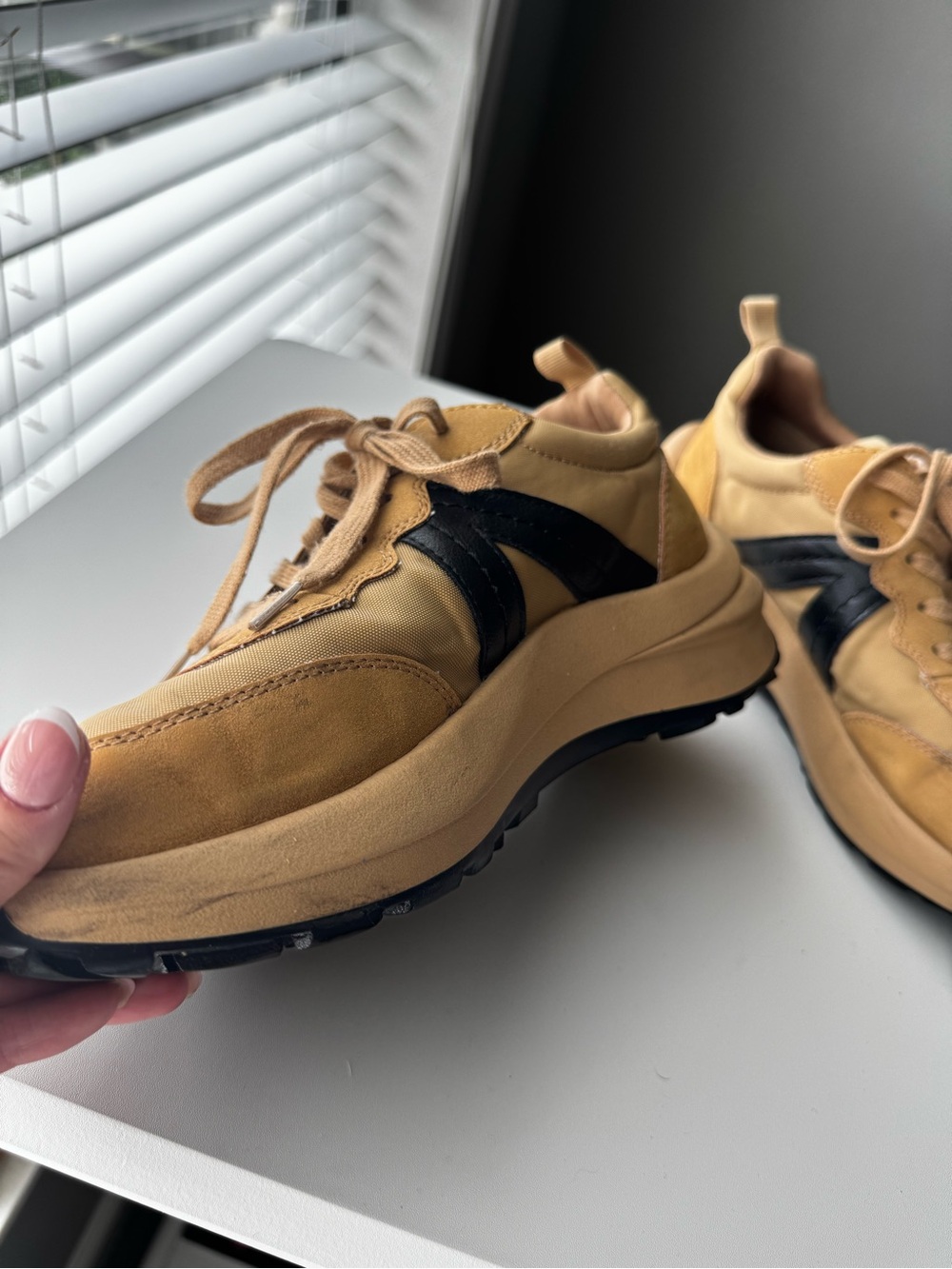Tan Casual Lace-Up Sneakers with Black Accent - Picture 4 of 9
